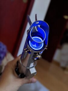 00100lrPORTRAIT_00100_BURST20200531093844267_COVER