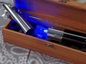 00100lrPORTRAIT_00100_BURST20200531094528882_COVER